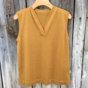 About Design Corp Cashmere Sleeveless Sweater L